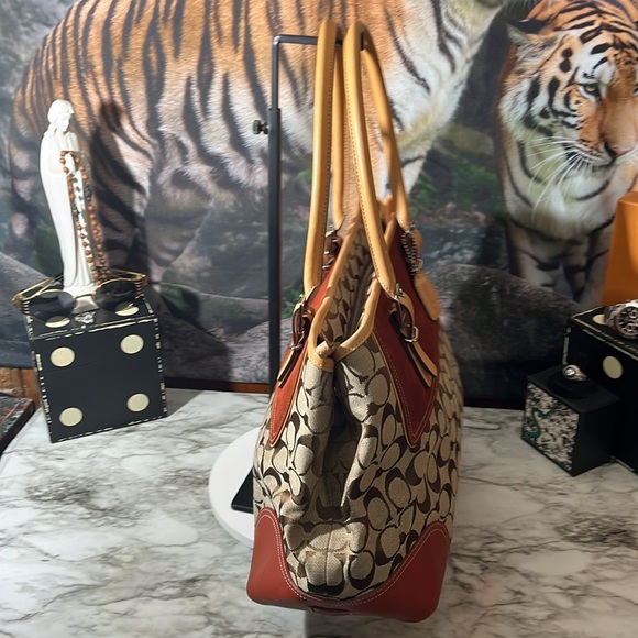 Coach VINTAGE Signature Tote Zip Top Canvas Fabric Rust Suede Top Handle Bag EUC - Picture 3 of 16